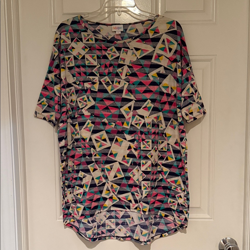LuLaRoe Vibrant Geometric Short Sleeve Tee